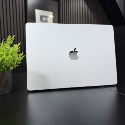 Уценка Apple MacBook Air 15" (M5, 2026) 24/1Tb SSD Sky Blue IMEI: 6TYW
