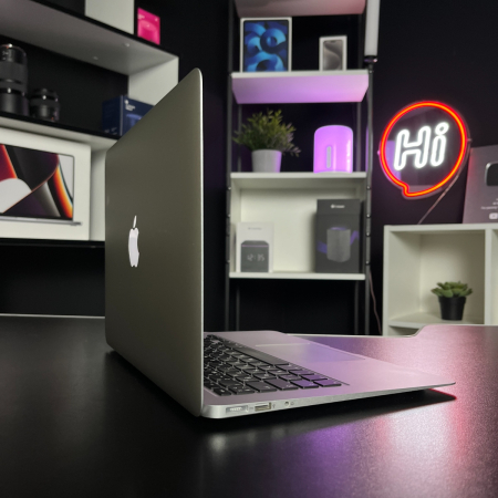 Trade in Apple MacBook Air 13 (2017) Intel Core i5 8Gb 128Gb SSD Silver IMEI: J1WK