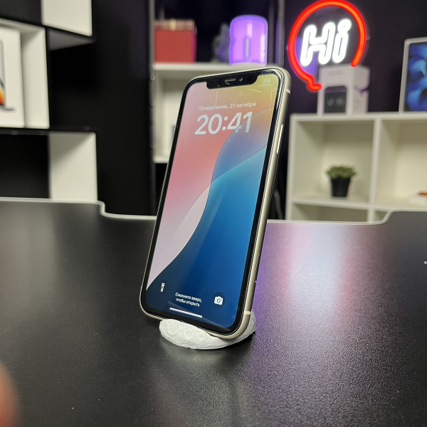 Trade in Apple iPhone 11 64Gb White IMEI: 1847