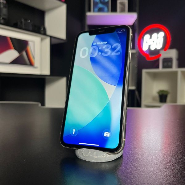 Trade in Apple iPhone 11 64Gb White IMEI: 8876