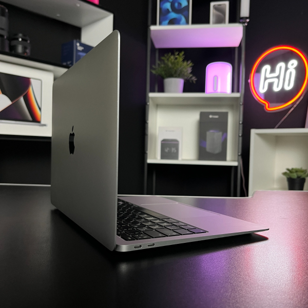 Trade in Apple MacBook Air 13 (2020) Intel Core i3 8Gb 256Gb SSD Silver IMEI: MNHQ