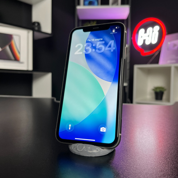 Trade in Apple iPhone 11 128Gb White IMEI: 6017