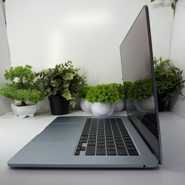 Уценка Apple MacBook Air 15" (M5, 2026) 24/1Tb SSD Sky Blue IMEI: 6TYW