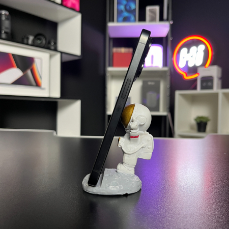 Trade in Apple iPhone 15 Pro 256Gb Black Titanium IMEI: 4153