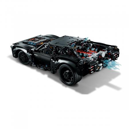 Конструктор LEGO Technic "Бэтмен: Бэтмобиль" (42127)