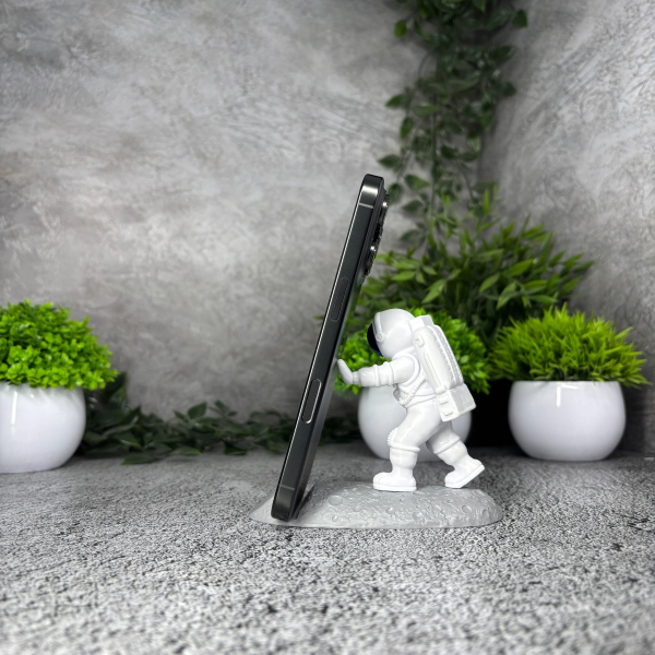 Trade in Apple iPhone 16 Pro 128Gb Black Titanium IMEI: 9452